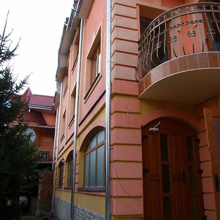 Hotel Nautilus Uschhorod Exterior foto